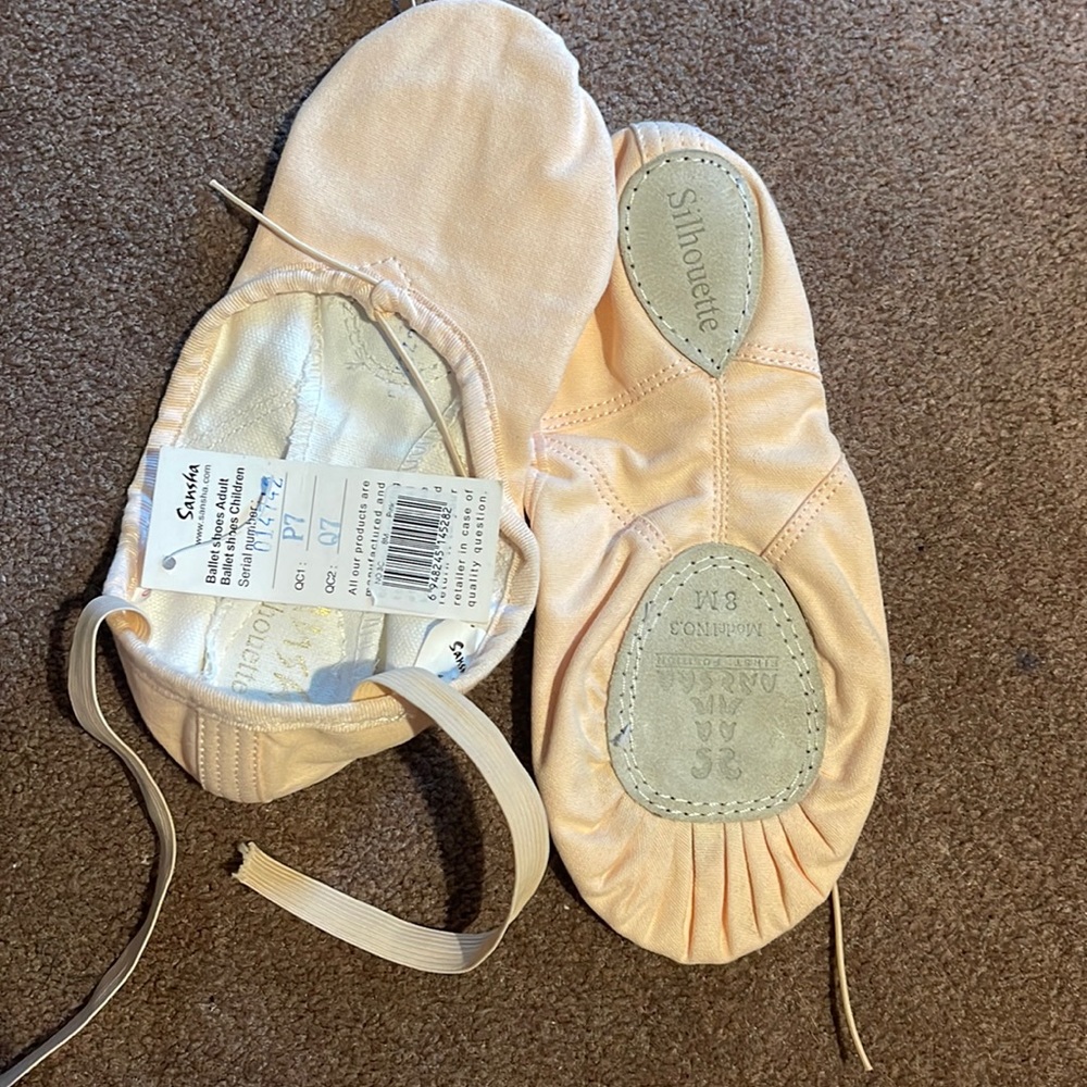 Ballet slippers